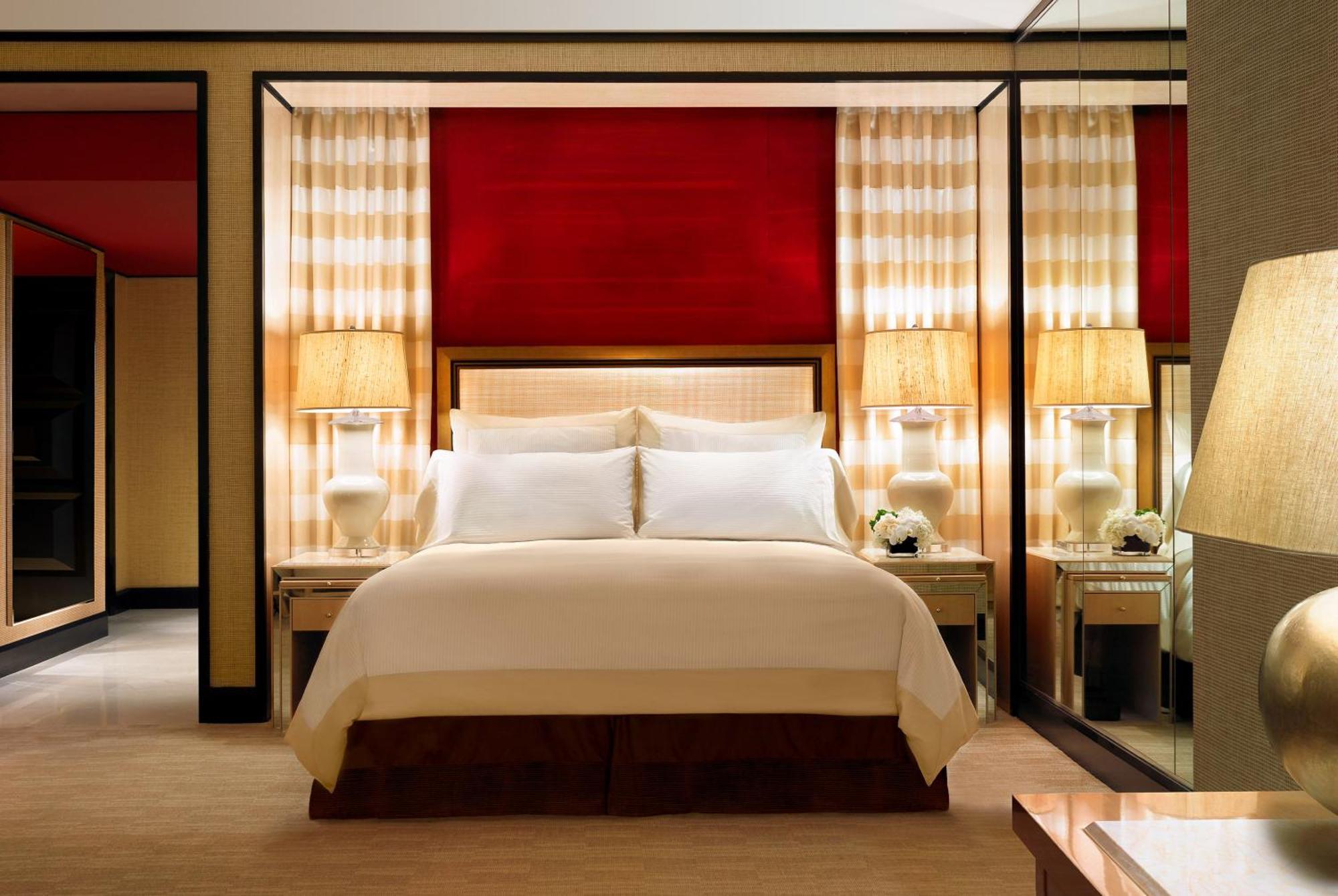 Encore Panoramic View King Enjoy Daily Brunch Two at the Buffet